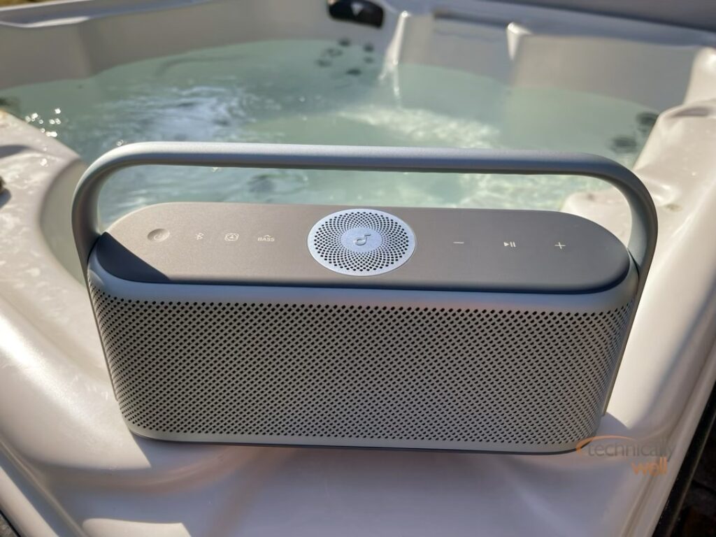 Soundcore Motion X600 speaker in front of water